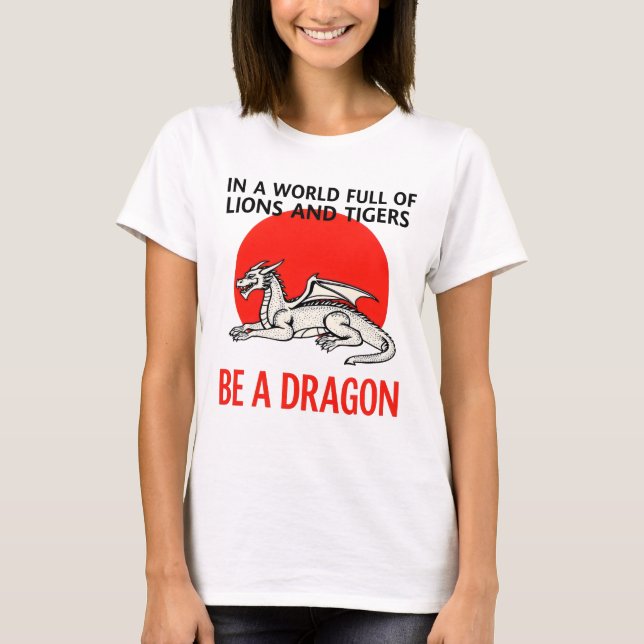 Var en drake - Unik Fantasy-design T Shirt (Framsida)