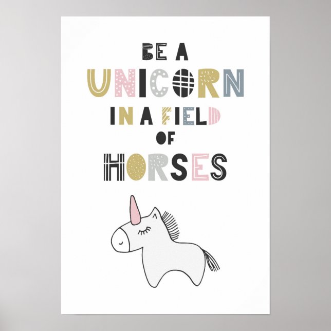 Var en enhörning i en Fält av hästar Poster (Framsidan)
