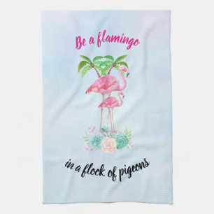 Var en Flamingo i en Flock av Gigeons Cute Quote Kökshandduk