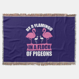 Var en flamingo i en flock duvor filt