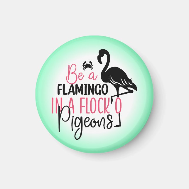 Var en flamingo i en flock duvor magnet (Framsidan)