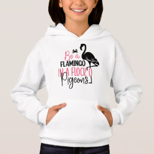 Var en flamingo i en flock duvor t shirt