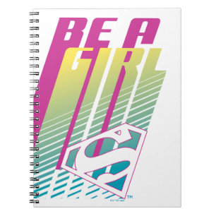 "Var en flicka" Supergirl Graphic Anteckningsbok