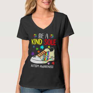Var en slags Autism Awareness Puzzle Shoes är Ki T Shirt