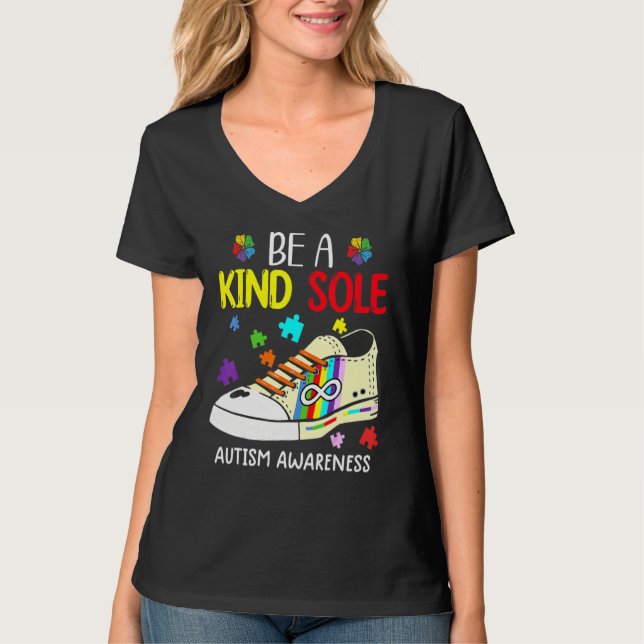 Var en slags Autism Awareness Puzzle Shoes är Ki T Shirt (Framsida)