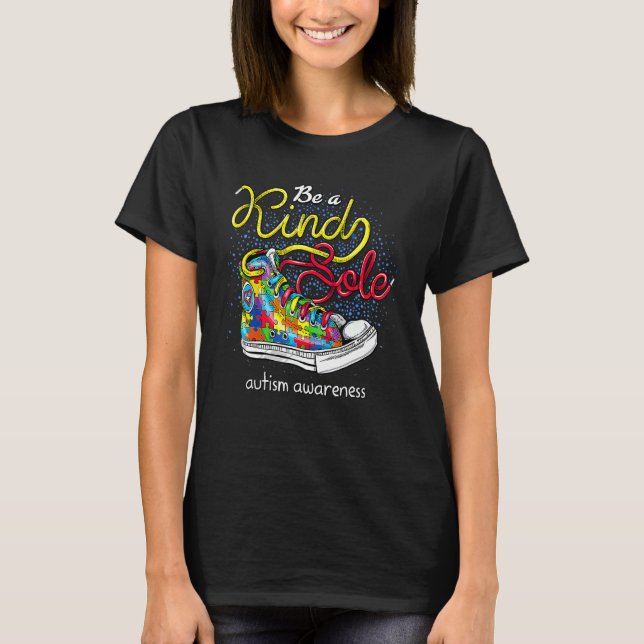 Var en slags Autism Awareness Puzzle Shoes är Ki T Shirt (Framsida)