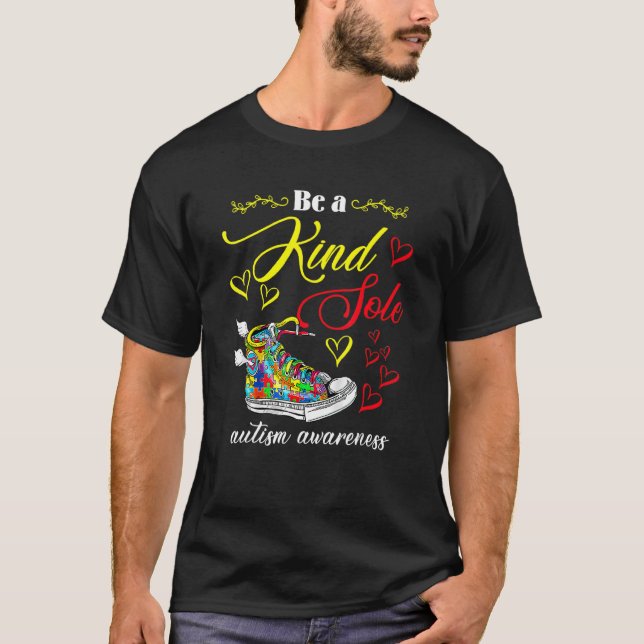 Var en slags Autism Awareness Puzzle Shoes Boys T Shirt (Framsida)