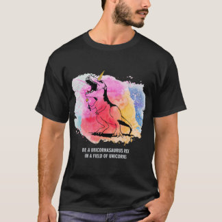 Var en Unicornasaurus Rex i Fält på Unicorns Din T Shirt