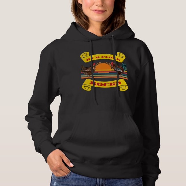 Vår Flock Sten Raising Backyard Chickens Retro Co T Shirt (Framsida)