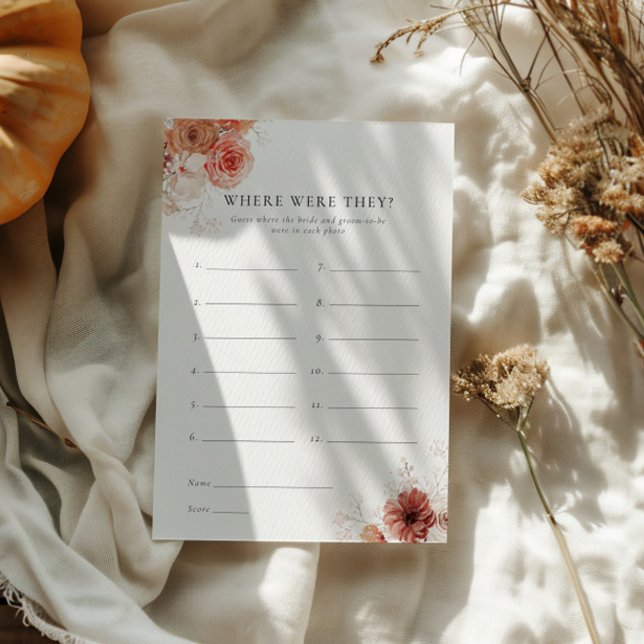 Var föll de Blommigt Möhippan spel? Inbjudningar (Skapare uppladdad)