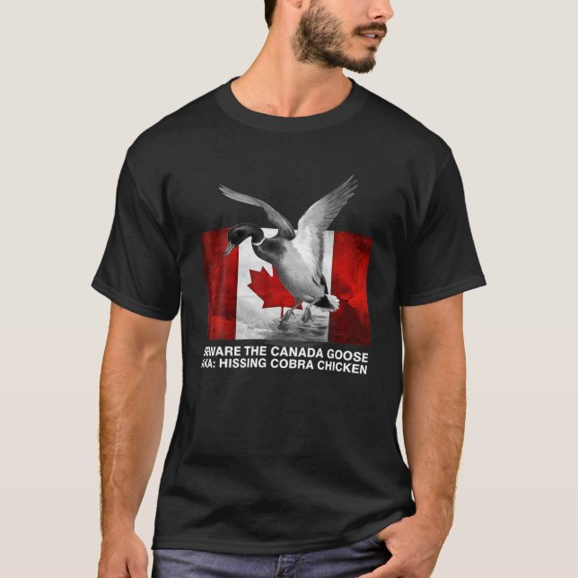 Var försiktig med den hotande Cobra Chicken AKA Ca T Shirt (Framsida)