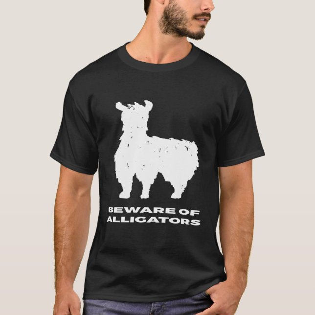 Var försiktig med Krokodiler Llama T Shirt (Framsida)