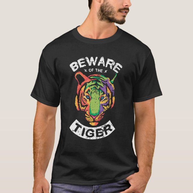 Var försiktig med Tiger Whisperer Wildlife Animal  T Shirt (Framsida)
