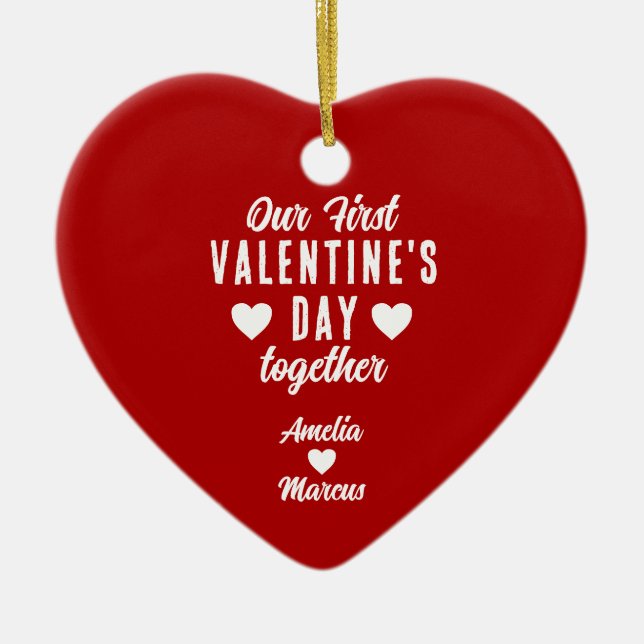 Vår första Alla hjärtans dag tillsammans lite röd Julgransprydnad Keramik (Framsidan)