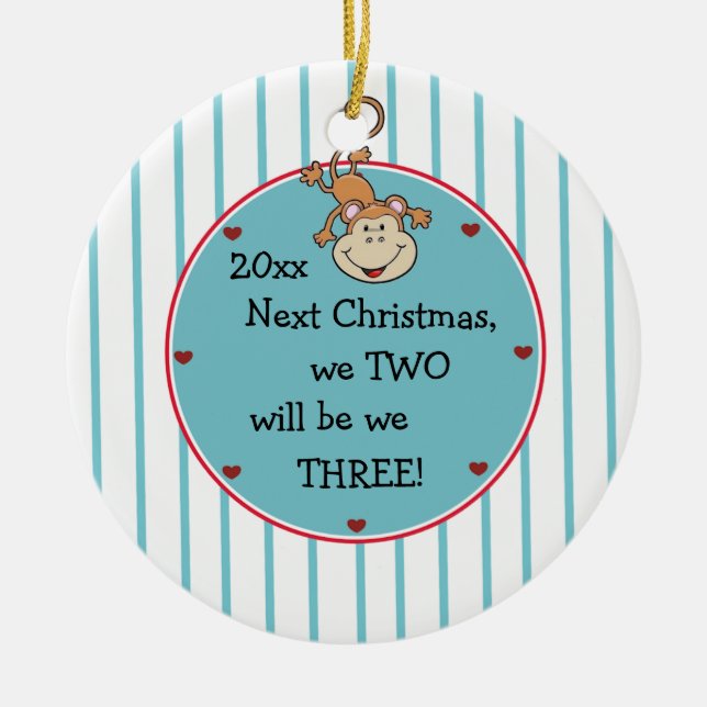 Vår första Baby väntar och det är en pojkjul Julgransprydnad Keramik (Framsidan)