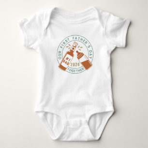 Vår första Bodykostym Fars dag tillsammans 2024 Ba T Shirt