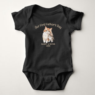 Vår första fars dag,Bebis katt anpassat namn kattu T Shirt