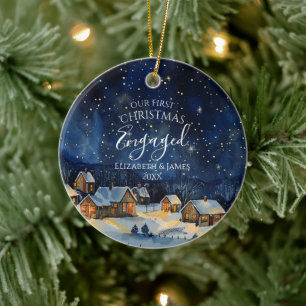 Vår första jul förlovningsfoto tallskog julgransprydnad keramik