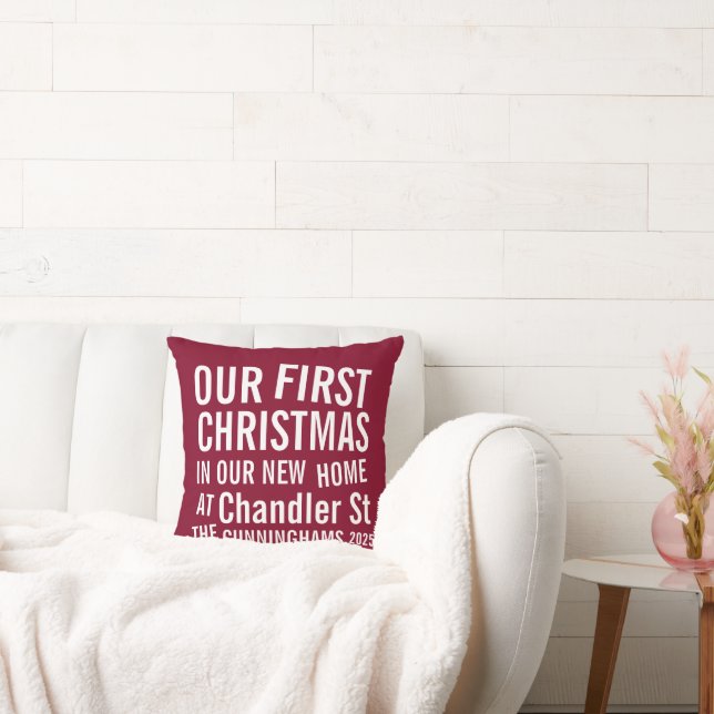 Vår första jul i vårt nya hem Modern fetstil Kudde (Soffa)