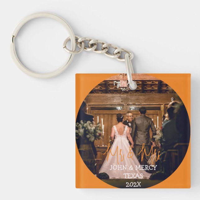 Vår första jul, Mr. och Mrs. Newlyed elegant (Framsidan)