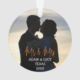 Vår första jul, Mr. och Mrs. Newlyed wood