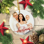 Vår första jul som en familj av tre röda skript julgransprydnad keramik<br><div class="desc">Vår första jul som en familj med tre röda skript keramiska prydnadsföremål</div>