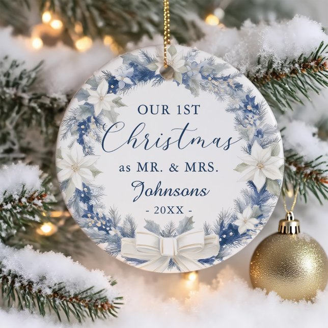 Vår första jul som herr och fru Blomsterkrans Julgransprydnad Keramik (Skapare uppladdad)