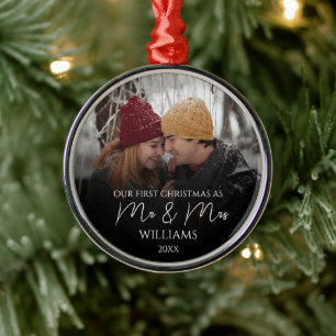 Vår första jul som herr och fru Elegant fotobutik Julgransprydnad Metall