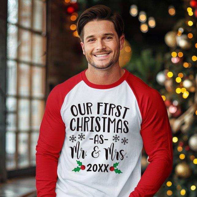 Vår första jul som herr och fru Nygifta T Shirt (Skapare uppladdad)