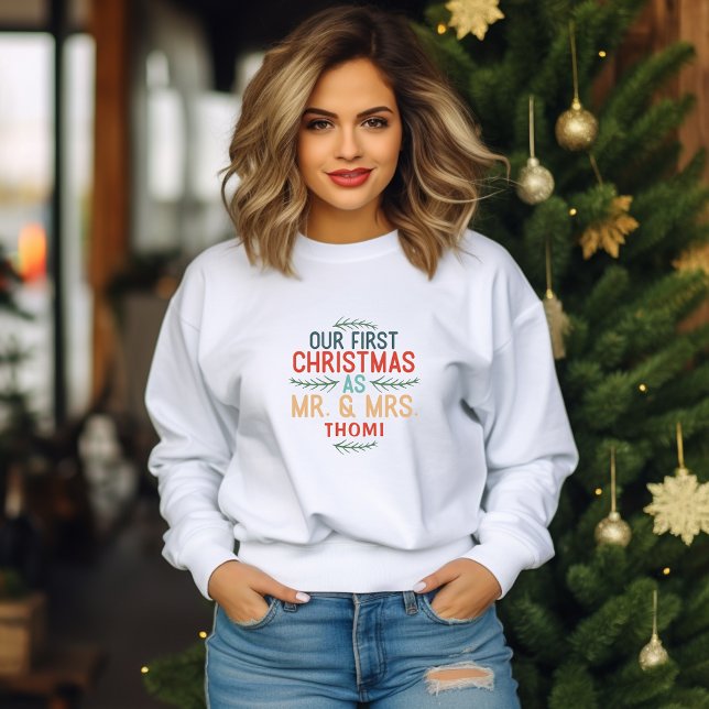 vår första jul som herr och fru t shirt (Skapare uppladdad)