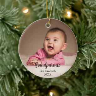 Vår första jul som mor- och farföräldrar Baby-foto Julgransprydnad Keramik
