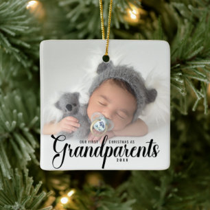 Vår första jul som morföräldrar Foto Julgransprydnad Keramik