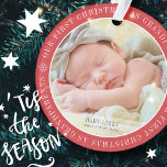 Vår första jul som morföräldrar Modern Foto Julgransprydnad Metall<br><div class="desc">Utformningen är enkel och klassisk. Lägg till ett foto av baby och namn och födelseår. Lägg även till ett foto av morföräldrarna. Fin gåva till morföräldrar.</div>
