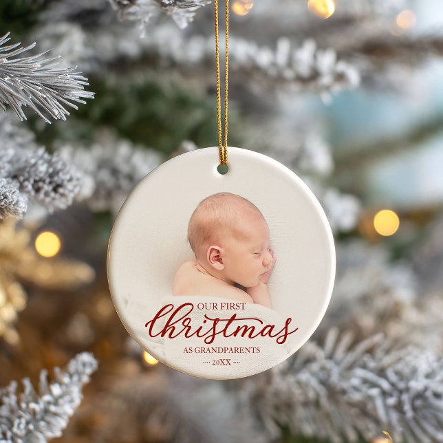 Vår första jul som morföräldrar Rött skript Julgransprydnad Keramik (Skapare uppladdad)