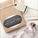 Vår första jul som Mr & Mrs. Chalkboard Bröllop Ovalt Klistermärke<br><div class="desc">Designad av tjock*fa*tin. Enkel att anpassa med egen text,  bild eller bild. Kontakta tjock*fa*tin direkt om du vill ha anpassningsbar. Avgifter för anpassningsbar gäller. www.zazzle.com/fat_fa_tin www.zazzle.com/color_therapy www.zazzle.com/fatfatin_blue_knot www.zazzle.com/fatfatin_red_knot www.zazzle.com/fatfatin_mini_me www.zazzle.com/fatfatin_box www.zazzle.com/fatfatin_design www.zazzle.com/fatfatin_ink.</div>