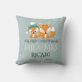Vår första jul som mr och mrs Red Fox. Kudde