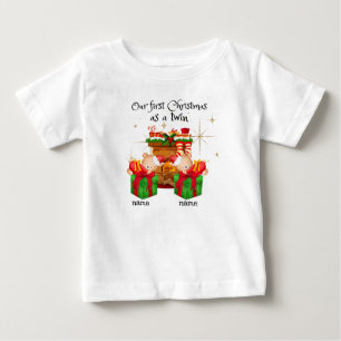 Vår första jul som tvillingtröja i baby t shirt