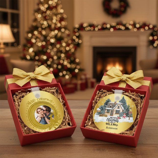 Vår första jul tillsammans med eget namn nyckelring (Skapare uppladdad)