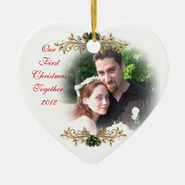 Vår första jul tillsammans med ett ornament hjärta (Framsidan)