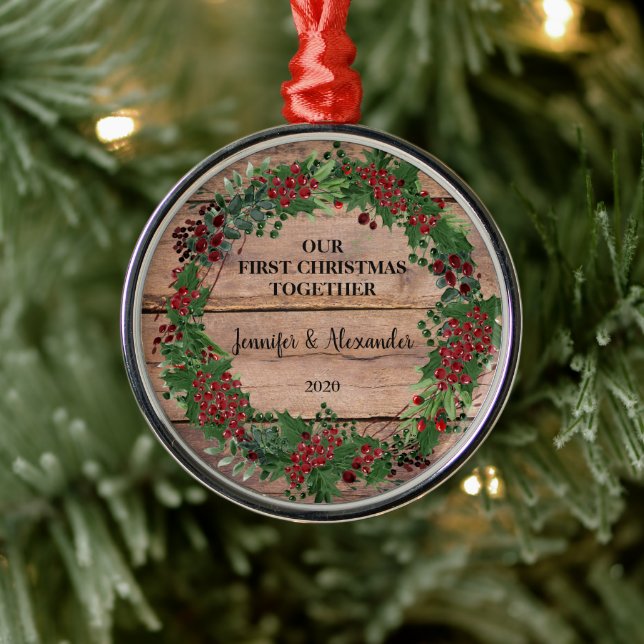 Vår första jul tillsammans med jordgubbar julgransprydnad metall (Träd)