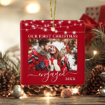 Vår första julklapp, Ljus Photo Red Julgransprydnad Keramik<br><div class="desc">Vår första julmålade Dubbla,  sida vid sida,  Photo Red Ornament - Front & Back Photos,  Namn on Back - String Ljus</div>