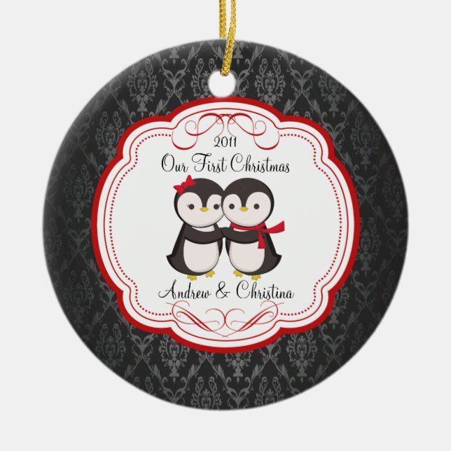 Vår första julprydnadpingvin kopplar ihop julgransprydnad keramik (Framsidan)