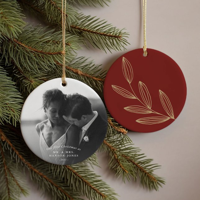 Vår första julruby Sprout Ceramic Ornamic Julgransprydnad Keramik (Our first Christmas couples photo ornament featuring a hand-drawn botanical sprout on ruby red.)