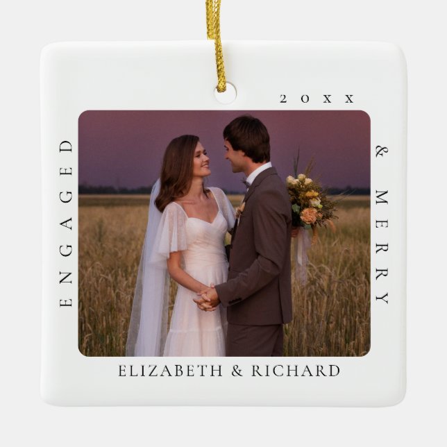 Vår första minimala, moderna, engagerade och givan julgransprydnad keramik (Framsida)