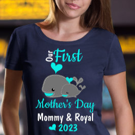Vår första Personlig i Mors dag-skeden T Shirt