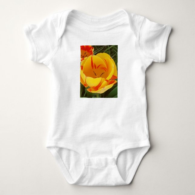 Vår Gult Tulips T Shirt (Framsida)