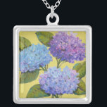 Vår Hydrangeas I Silverpläterat Halsband<br><div class="desc">Blommigt</div>