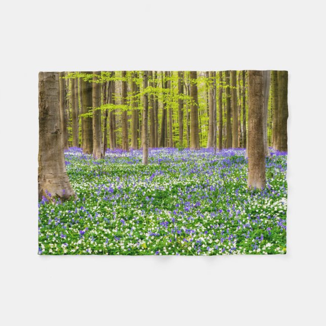 Vår i den blå skogen fleecefilt (Framsidan (Horisontell))