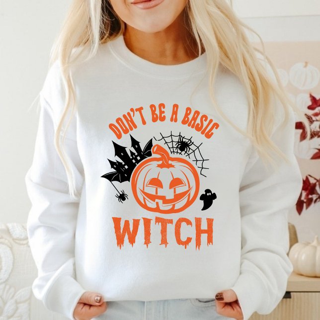 Var inte ett vanligt Witch Halloween-fall T Shirt (Skapare uppladdad)