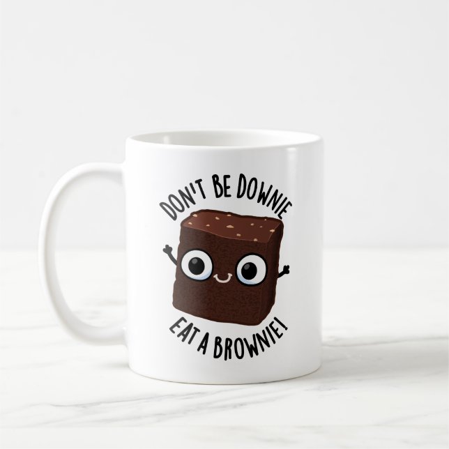 Var inte nere, ät en brownie Positiv matpun  Kaffemugg (Vänster)